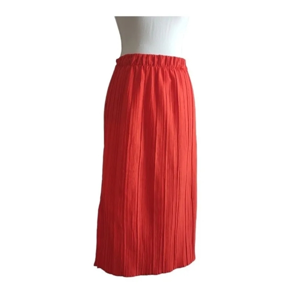 Gorman Accordion Pleated Midi Skirt - Picture 3 of 7